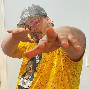 Meet your Posher, Williams